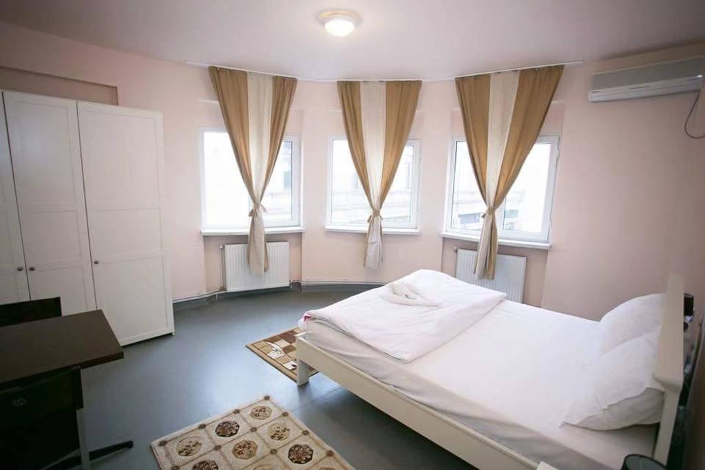 Vogue Hostel Bucarest Chambre photo