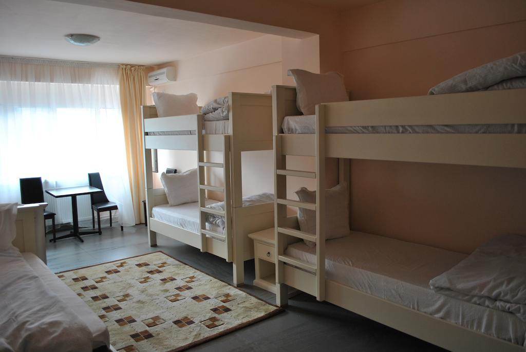 Vogue Hostel Bucarest Chambre photo