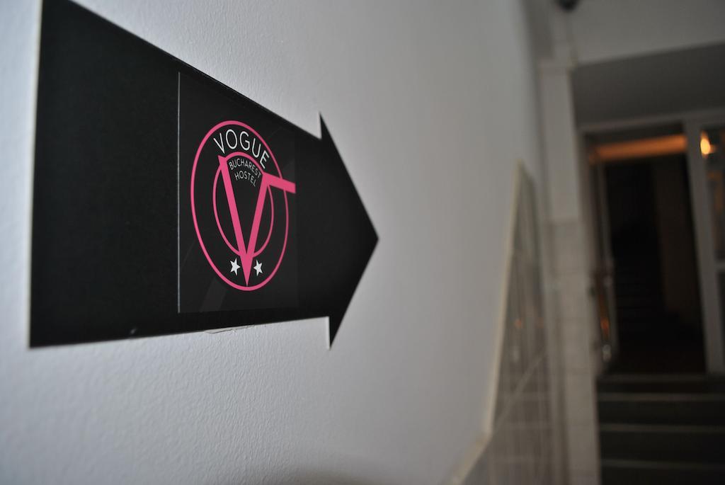 Vogue Hostel Bucarest Extérieur photo